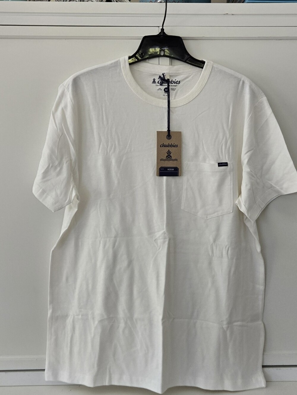 NWT Chubbies Essential Pocket T-Shirt - white